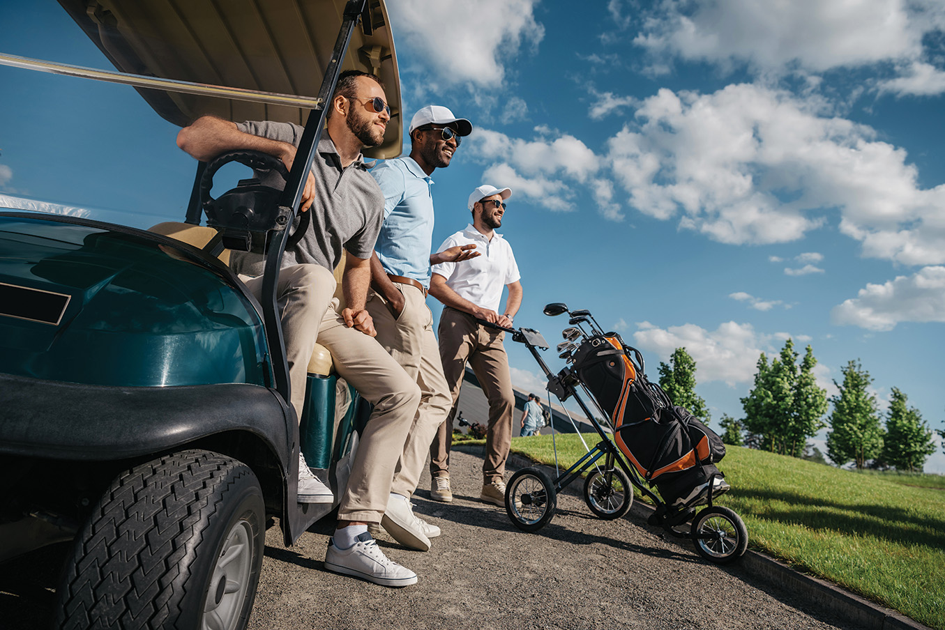 Depositphotos_158193442_LR NZGM golfers